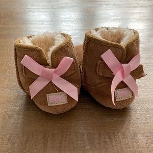 UGG winter boots for baby, size 4/5